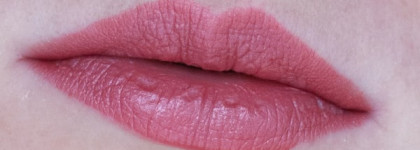 Еще одна тройка помад Estee Lauder Pure Color Long Lasting Lipstick - 16 Candy, 18 Bois de Rose и 17 Rose Tea