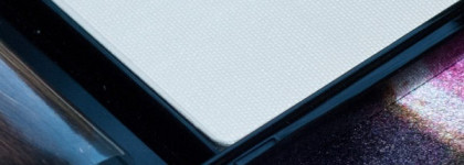 Смешиваю два хайлайтера-сиялки Shiseido Luminizing Satin Face Color WT905 "Дальний свет" и BE206 "Ближний свет"