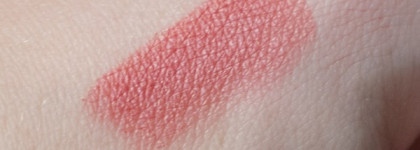 Lumene Raspberry Miracle Lipstick 07 Buddings