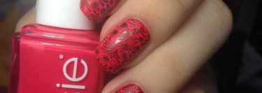 Лаки для ногтей Essie Nail Lacquer Too Too Hot и Essie Nail Lacquer Peach Daiquiri + стемпинг с плиткой Lesly LS-17