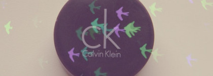 Дареному коню в зубы не смотрят? Calvin Klein Tempting Glimmer Sheer Creme EyeShadow №306 Gold Velvet