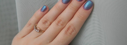 Что получится, если смешать розовый и аквамариновый? CND Shellac Power Polish Color Coat Tutti Frutti и Hotski to Tchotchke