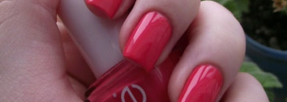 Весна с Essie в оттенке Cute as a button