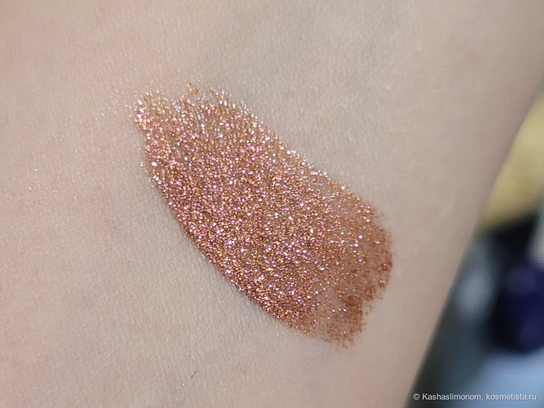 Электрический свет - видны плеши