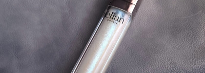 Бриллиант под толщей льда: Elian Extreme Shine Lip Gloss в оттенке 102 Yakut Diamond