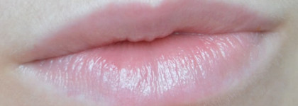 Неоправданные надежды от блеска Lipgloss by H&M в оттенке Make Me Smile