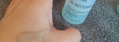 Умывание с щеточкой Clarisonic. Какие средства для умывания подойдут? Мои поиски среди Yonka, Сlarisonic, Clinique, Shiseido и Bliss