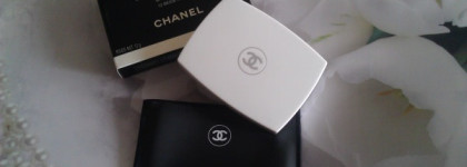 Aзиатская белоликая красавица Chanel Le Blanc  light creator whitening compact foundation spf 25"  в оттенке 12 beige rose