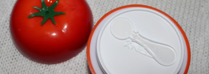 Маска для лица Tony Moly Tomatox magic white massage Pack - фотошоп в помидорке