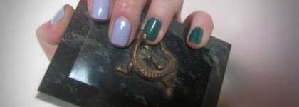 Покажи мне первые цветы с OPI и Essie