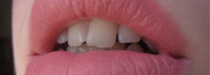 Деликатная роза Rimmel Lasting Finish Lipstick by Kate #101 Matte