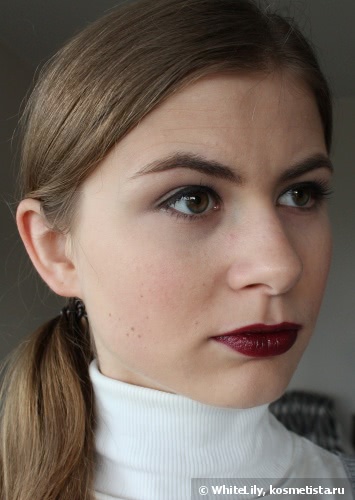 Помады винного оттенка в моей косметичке: MAC Dark Side (Amplified) и Clarins Rouge Eclat №07 Red Wine