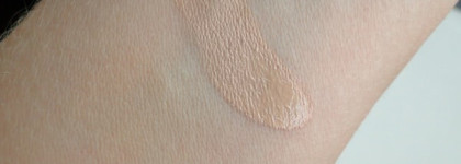 Chanel Perfection Lumiere Velvet Smooth-effect Makeup SPF 15 #20 Beige 30ml