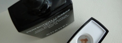 Chanel Perfection Lumiere Velvet Smooth-effect Makeup SPF 15 #20 Beige 30ml