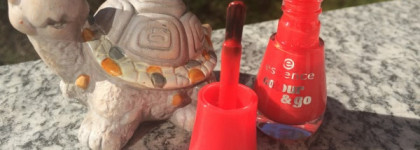 Хорошее настроение с Essence Color and go Nail Polish № 70