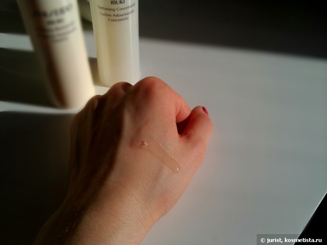 Мне нравится эта пара! Shiseido Ibuki Softening Concentrate (Концентрированный софтнер) и Refining Moisturizer (Увлажняющая эмульсия, выравнивающая поверхность кожи)