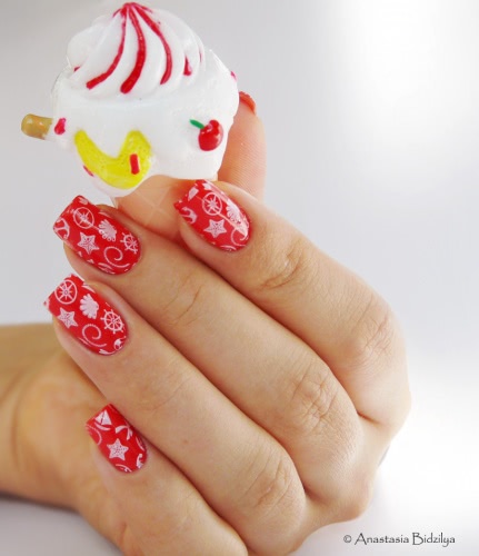 Anny Nail Lacquer - №135 Coral Reef + стемпинг Moyou London XL Sailor Collection №05