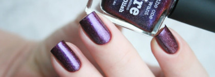 Picture Polish Nail Polish "Desire"