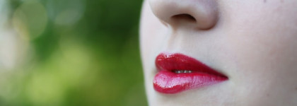 Лак для губ Yves Saint Laurent Rouge Pur Couture Vernis a Levres Glossy Stain №25