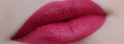 Набор блесков для губ от Amway Artistry "Velvet kiss lip trio"