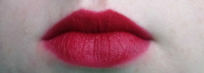 Белоснежка (готесса) и вино. Golden Rose Velvet Matte Lipstick №19, 20