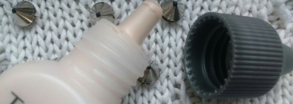 Специально для белоснежек 2. Seventeen Time Plus Long Lasting Make-up #1 Porcelain