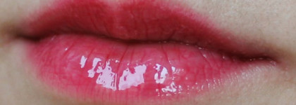 Dior Addict Gloss Mirror Shine Volume And Care #853 Rouge Defendu
