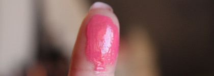 Shiseido Lacquer Rouge в оттенке PK 425 Bonbon