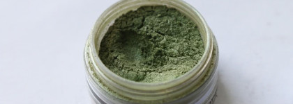 Минеральные тени Sigil Inspired от Тамми Тануки: Пробуждающая папоротники, Наездница лесного дракона и Королева темного дракона