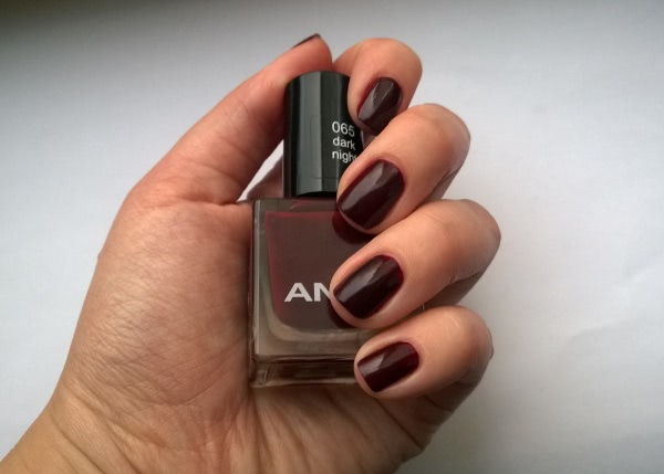 Anny Nail Polish 065 Dark Night
