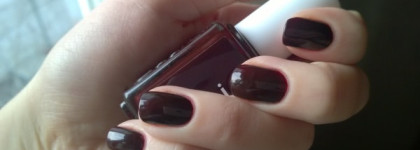 Essie Nail Lacquer 49.Wicked