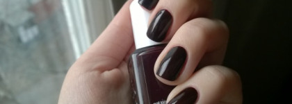 Essie Nail Lacquer 49.Wicked