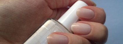 Королевский Essie Nail Lacquer 5. Allure