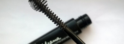 "Рисуем брови на бровях" с Maybelline Brow Drama Brow Sculpting Mascara в оттенке Dark Brown