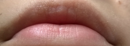 Revlon Colorburst Lip Butter in 027 Juicy Papaya