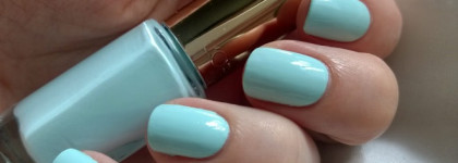 L'oreal Color Riche Long-Wearing Nail Polish in 853 Menthe Glace