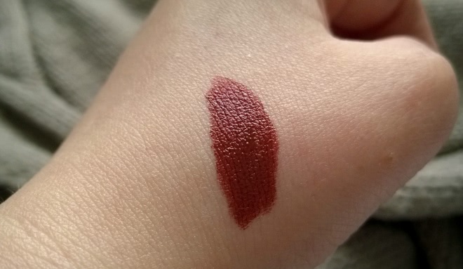 Встречаем осень с Avon Ultra Colour Rich Moisture Seduction Lipstick в оттенке Buttered Rum