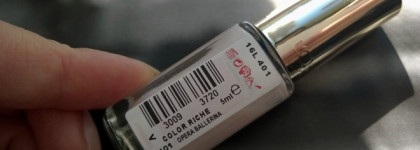 L'oreal Color Riche Long-Wearing Nail Polish in 101 Opera Ballerina