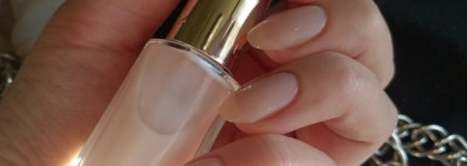 L'oreal Color Riche Long-Wearing Nail Polish in 101 Opera Ballerina