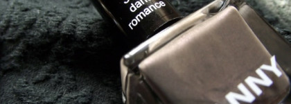 Готическая романтика: Anny Nail Polish 315 Dark Romance