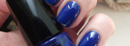 Чистое синее небо: Oh My Gosh Nail Laquer in 009 Cobalt Blue