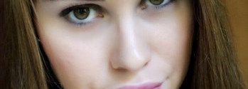 Новинка для губ - Блеск в стике MAC Patentpolish Lip Pencil в оттенке Patentpink