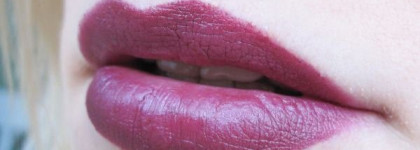 Идеальная осень с Maybelline Color Drama Lipstick в оттенке 310 Berry Much