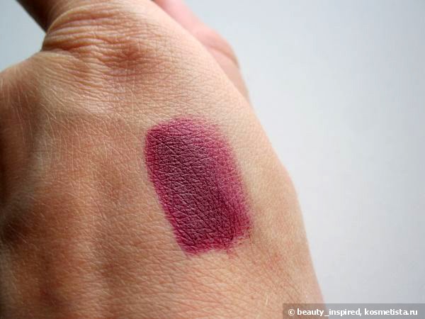 Идеальная осень с Maybelline Color Drama Lipstick в оттенке 310 Berry Much