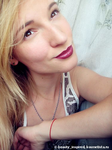 Идеальная осень с Maybelline Color Drama Lipstick в оттенке 310 Berry Much