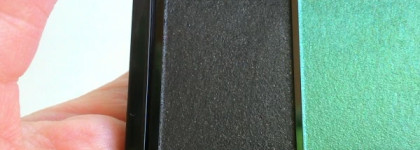 Винил. Shiseido Luminizing Satin Eye Color Trio GR 716 Vinyl