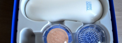 Librederm® 4-D motion- устройство для очищения кожи лица