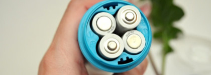 Scholl Velvet Smooth - электрическая пилка на батарейках для обработки ступней ног