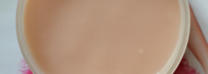 Маска для лица «Антивозрастная» и Маска для кожи вокруг глаз «Огурец- Петрушка» от Greenmade