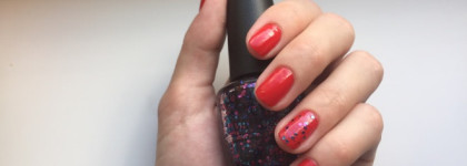 Идеальный красный China Glaze "Hey sailor"